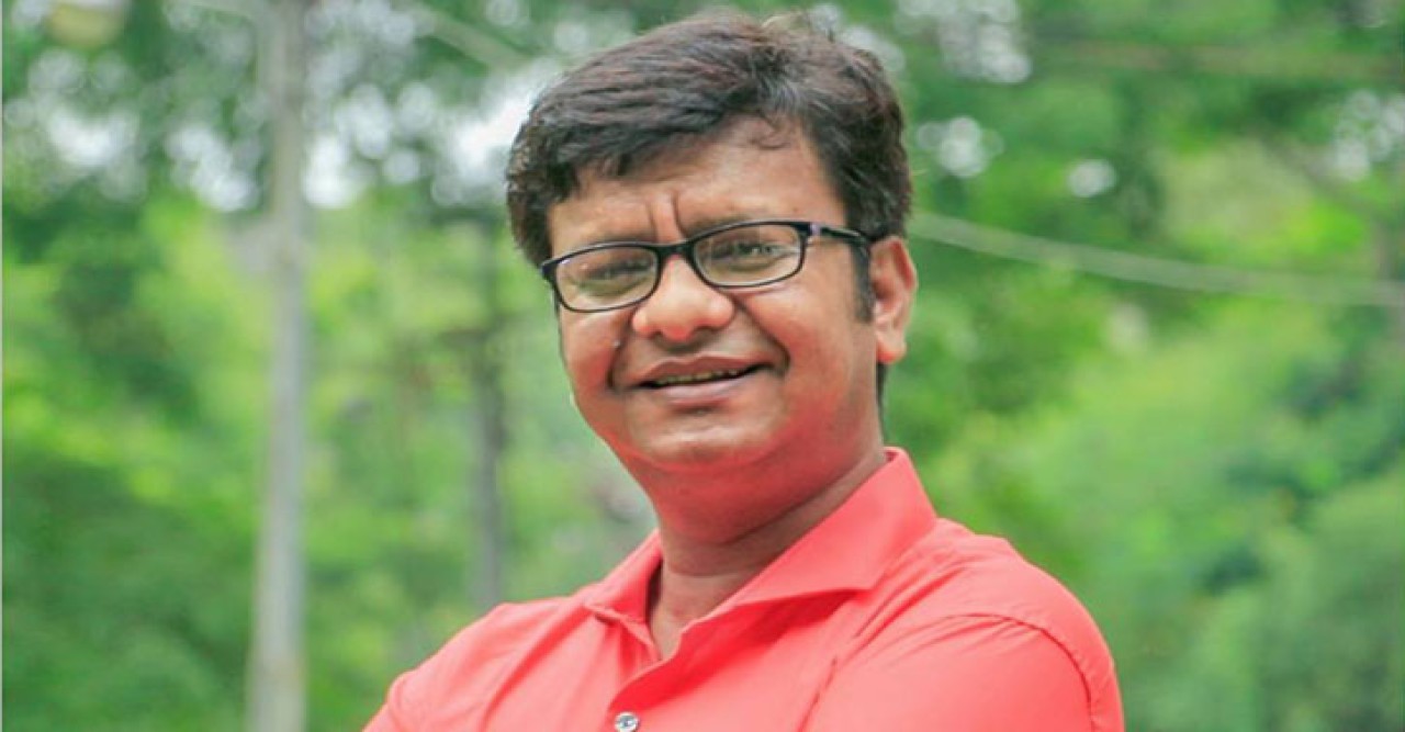 রাবির অধ্যাপক মুসতাককে ৫ বছরের জন্য অব্যাহতি